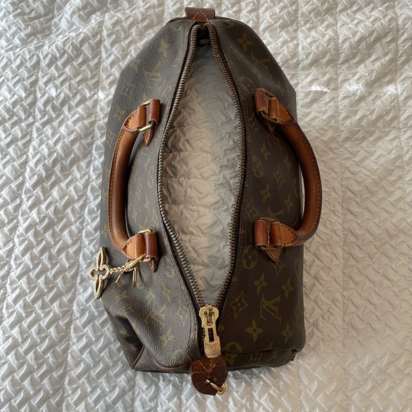 Vintage Louis Vuitton Speedy 30 - Picture 13 of 13